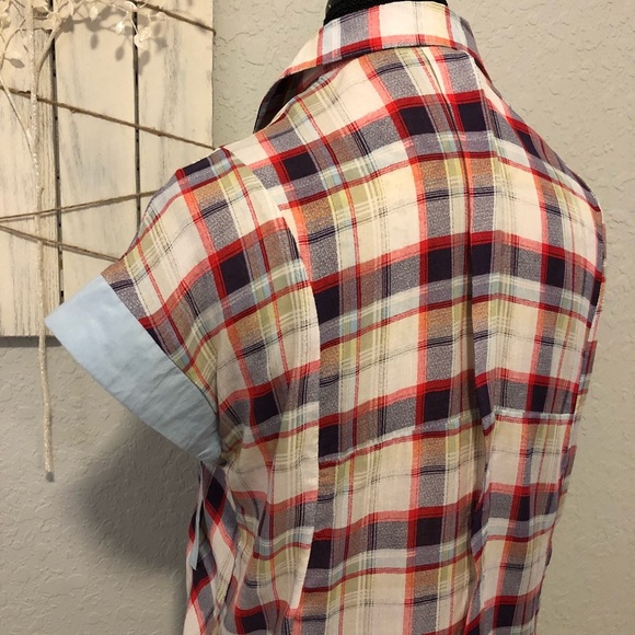 1[Uno Core] Short sleeved plaid blouse w pockets - Picture 3 of 7